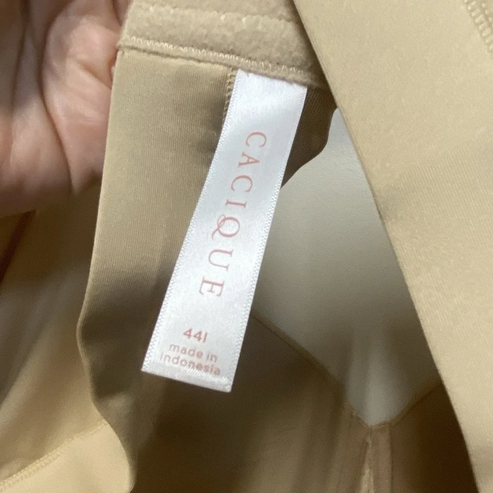 Cacique new bra